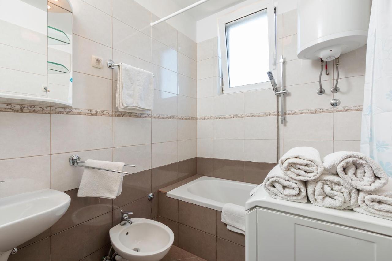 Apartment Rubina With Secure Parking Медулин Екстер'єр фото